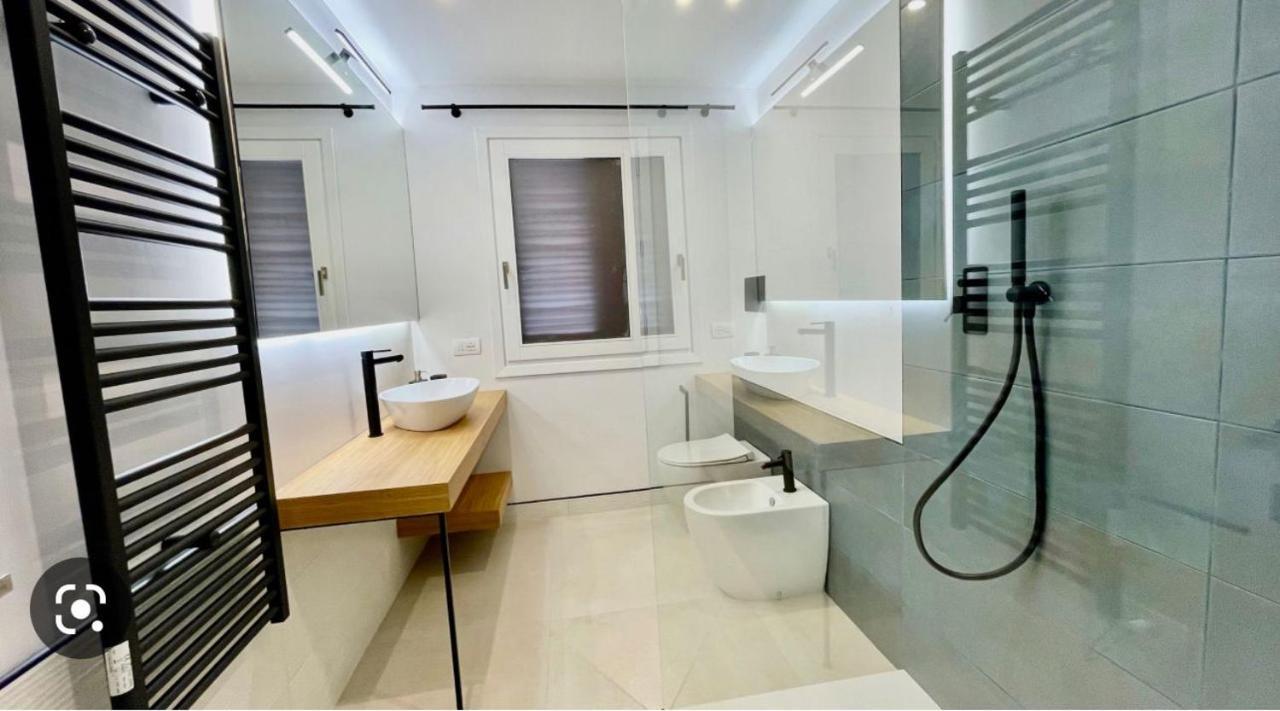 Nature Apartment Олбия Екстериор снимка