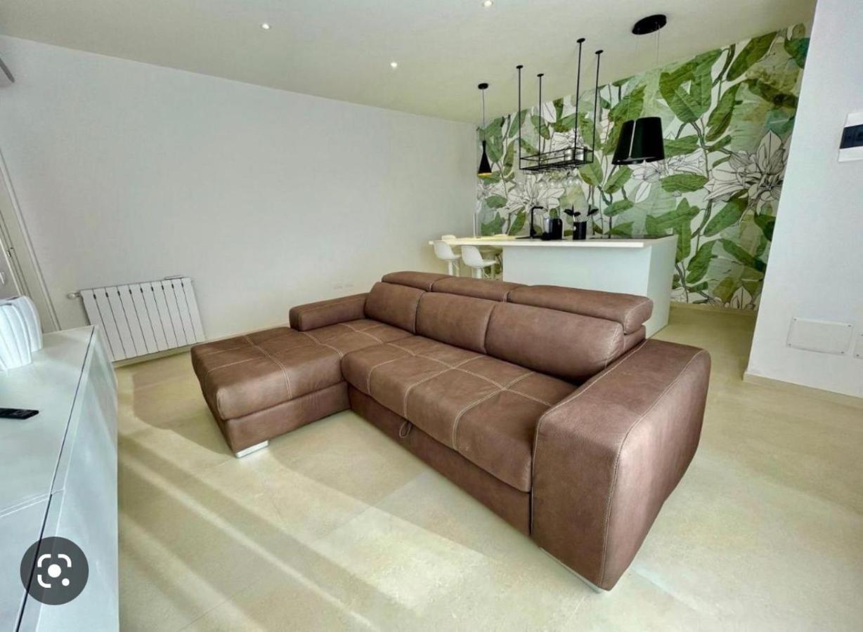 Nature Apartment Олбия Екстериор снимка
